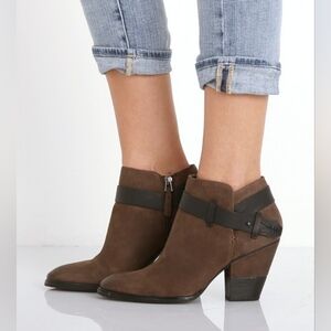 Dolce Vita Haelyn Steel Nubuck Ankle Boots Booties Sz 8.5